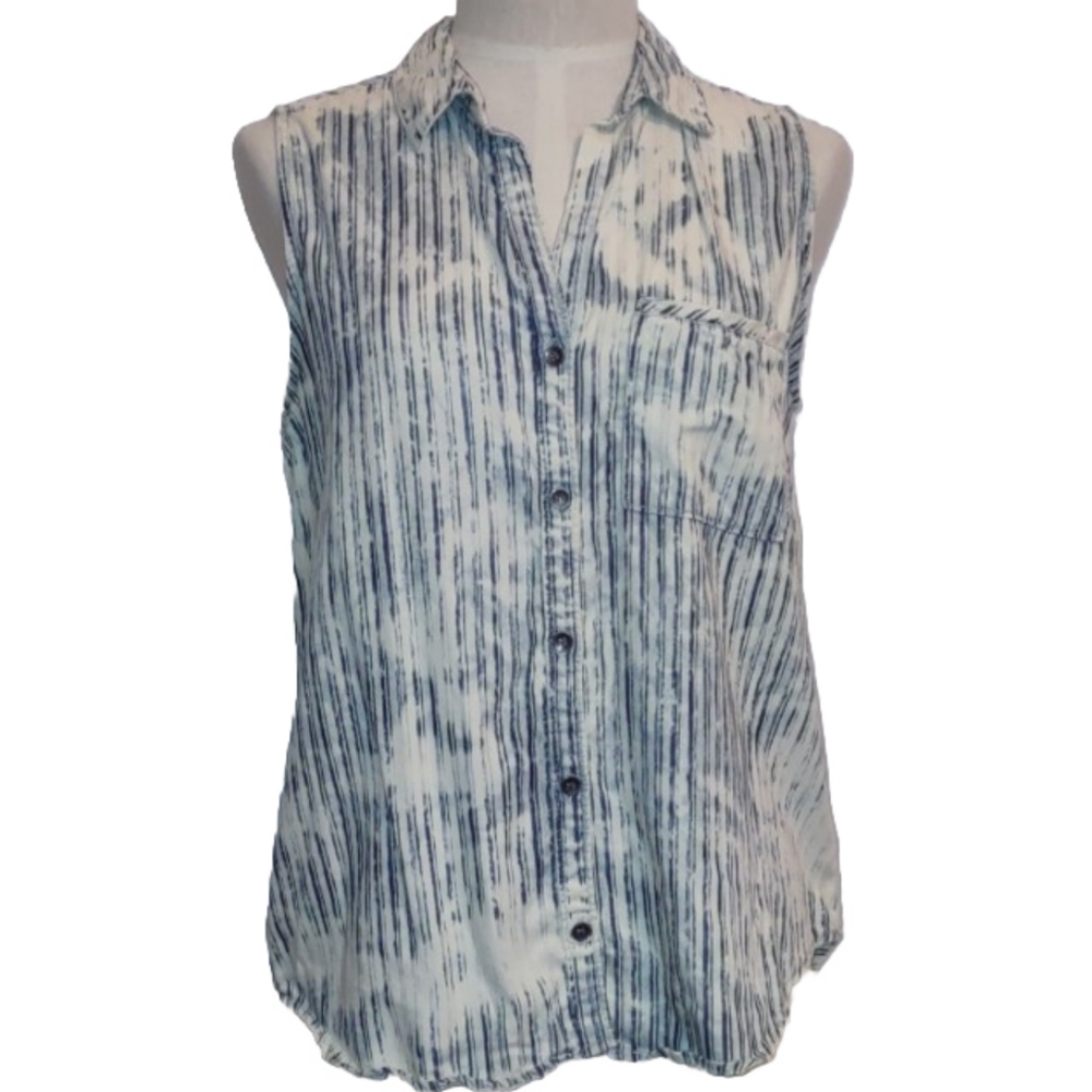 Velvet Heart Button Down Sleeveless Top Collar Size Medium Bleach Chambray